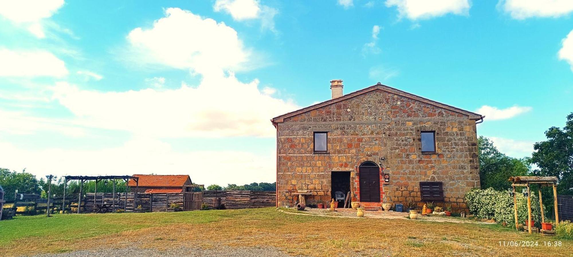 Casavacanze Pergolino, Appartamenti Ad Uso Esclusivo Acquapendente Eksteriør billede